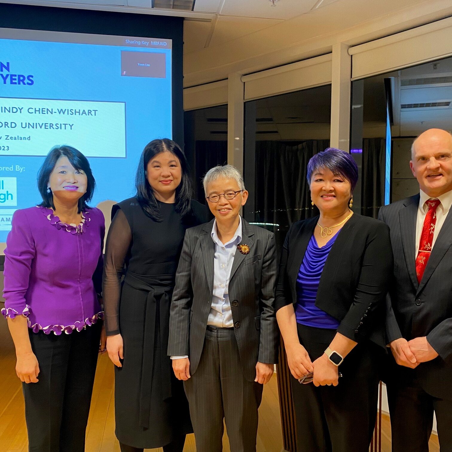 b73534f8-f981-ceea-c522-c2549ebd888d